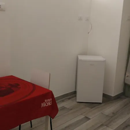 Apartment White *